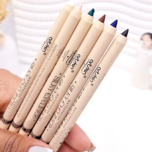 مداد چشم شمعی آرت اسکین با بافت نرم و رنگ مشکی